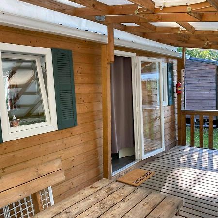 Mobil-Home Agreable Au Pieds Du Lac De Passy Passy  Exteriér fotografie