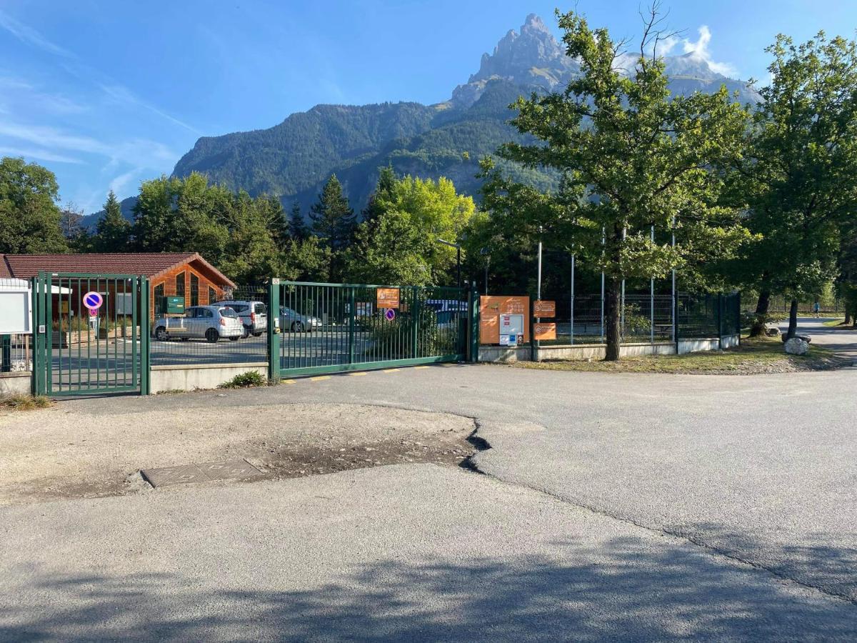Mobil-Home Agreable Au Pieds Du Lac De Passy Passy  Exteriér fotografie